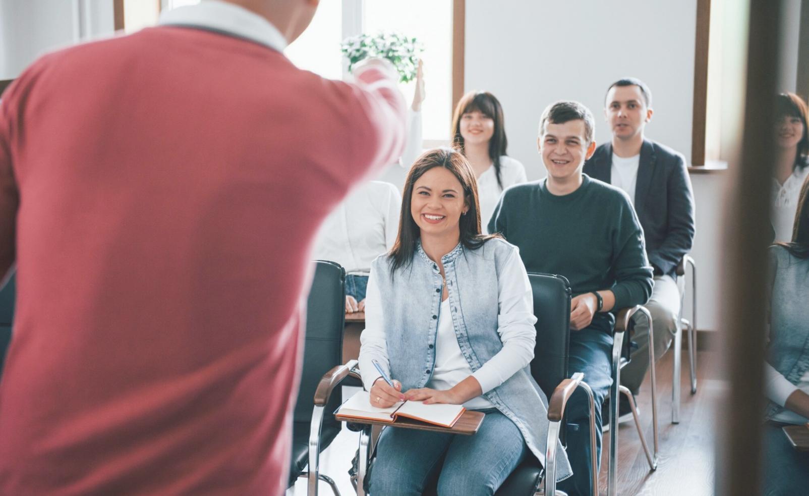 Análisis de costos para evento corporativo